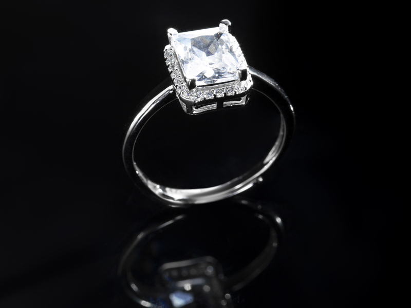 Unique information on Lab-Grown Diamonds